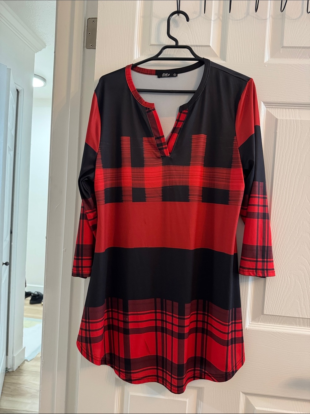 Lily Red and Black Plaid V‑Notch Tunic